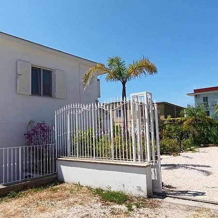 La Villa Degli Dei - Guest House Castellammare di Stabia Exterior foto